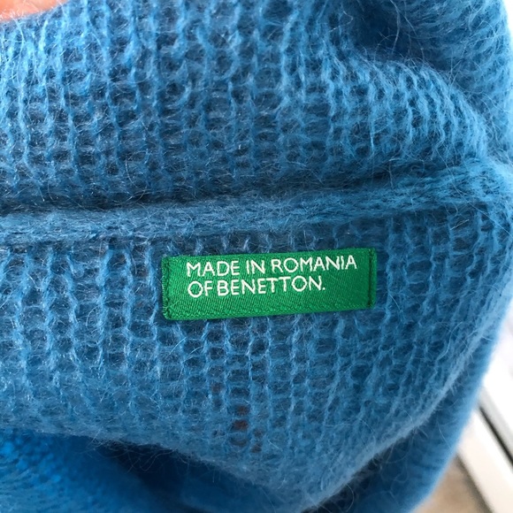 United Colors of Benetton Sweater Set - Picture 3 of 8